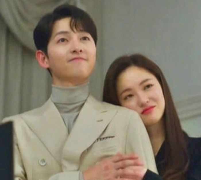 ‘자가격리’하는 와중에도 전여빈 위해 ‘커피차+빙수차’ 보낸 송중기