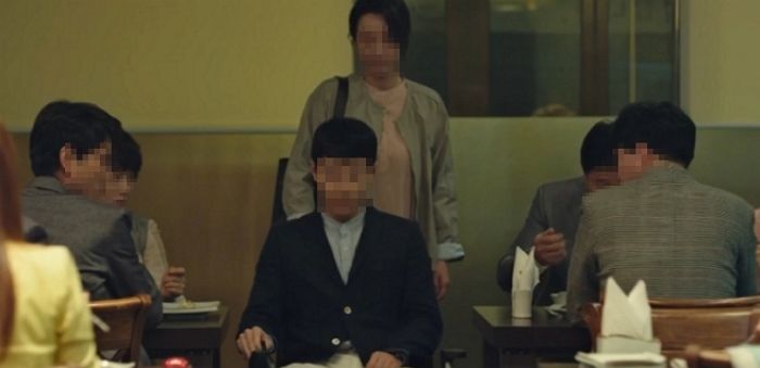 사고 당해 하반신 절단된 장애인 남편과 이혼하고 싶다는 20대 여성