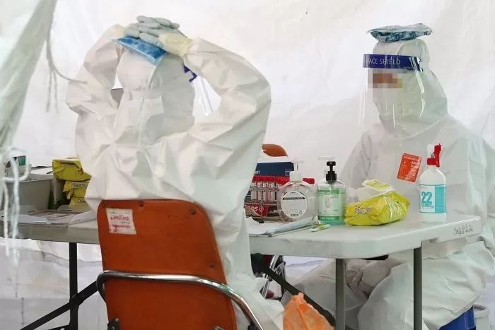 오늘(14일) 오후 6시 기준 신규 확진 전국 1263명...사상 최다 경신할 수도