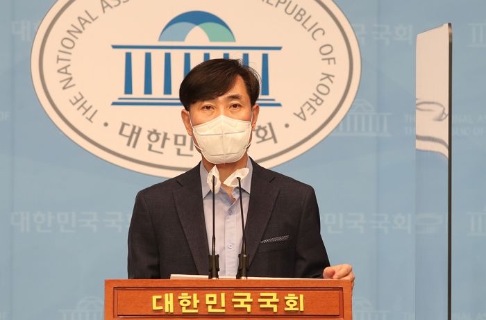 여성 입대하면 국방력 약화되는 것 아니냐는 우려에 정면 반박한 하태경