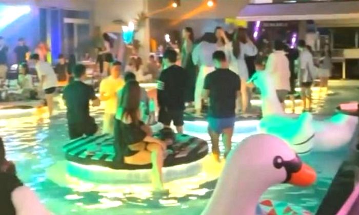 거리두기 4단계 격상한 강릉 바로 옆 ‘양양’서 벌어진 광란의 노마스크 풀파티 현장