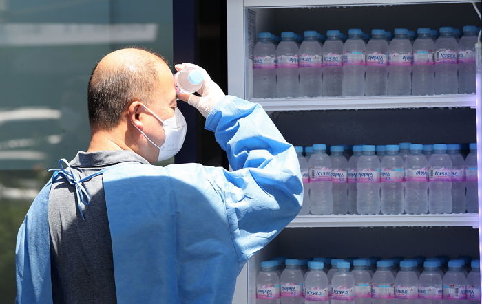 “또 역대 최다”···어제(21일), 국내 코로나 확진자 1,842명 발생