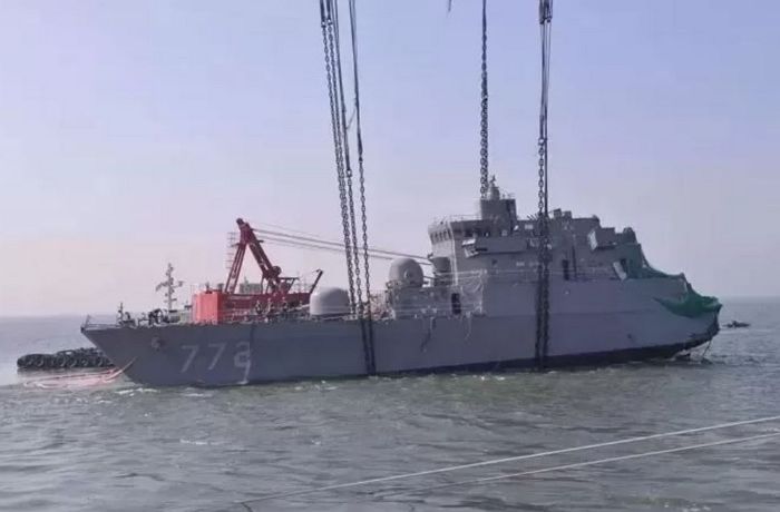 6살 때 천안함 폭침으로 아빠 잃고 이번엔 암으로 엄마까지 떠나보낸 고1 아들