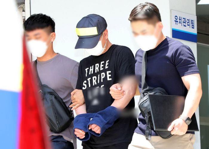 제주 중학생 살해 피의자 ‘자해’하자 감시 위해 유치장 속에서 밤샌 경찰
