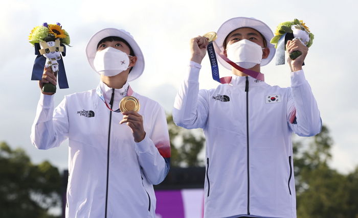 시끄러운 야구장서 10점 맞힐 때까지 ‘소음훈련’하는 광기(?)의 한국 양궁 연습법