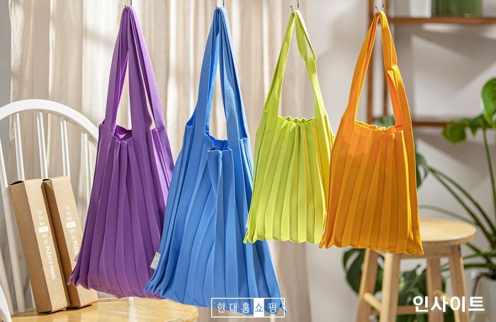 현대홈쇼핑, 폐페트병 재활용한 ‘친환경 가방’ 선보인다