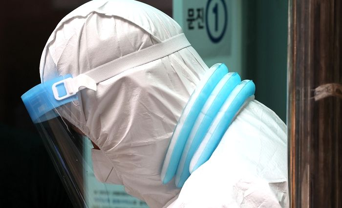 “23일 연속 1천 명대”···어제(28일) 국내 코로나 확진자 1,674명 발생