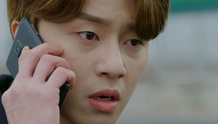 “중2병 걸렸던 저를 왕따시켰다고 착각한 동창생에게 5년 만에 전화가 왔습니다”