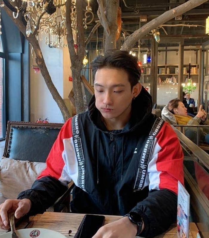 오늘(3일) 올림픽 역도에서 인생 ‘첫 메달’ 노리는 국대 진윤성의 ‘외모+피지컬’