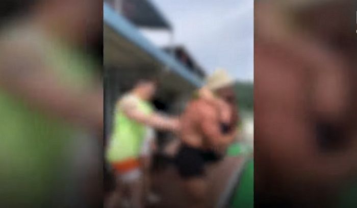 “제 ‘트레이너’ 친구 밀어 익사하게 한 헬스클럽 사장 처벌해주세요”