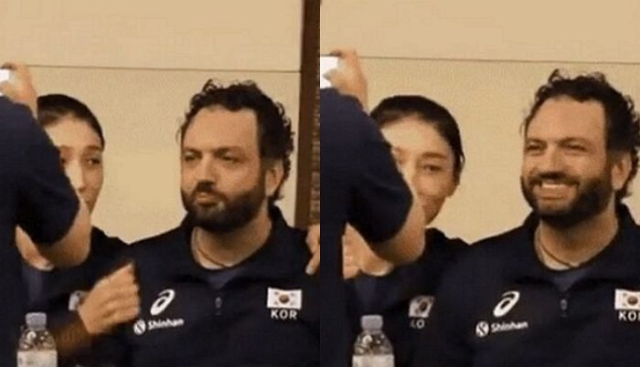 사진 찍는데 예쁜 표정 안 지었다가 ‘최애’ 김연경에 혼쭐난 라바리니 감독 (영상)