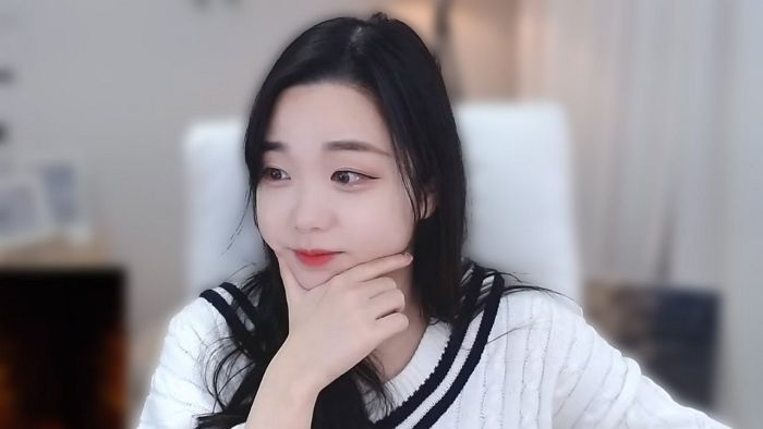 “제발 30만원만 보내달라”는 아프리카TV 시청자 쪽지 인스타에 공개한 여캠