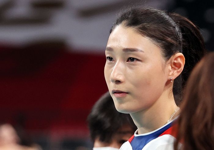 마지막 국가대표 경기에서 눈물 쏟은 김연경을 본 친언니가 인스타에 올린 글