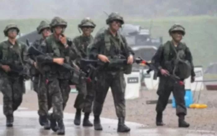 ‘82년생 김지영’ 보고 소감문 안 내면 상여금 깎는 국방부