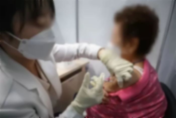 “코로나 치료센터에 입원한 58세 어머니가 치료조차 받지 못하고 사망했습니다”