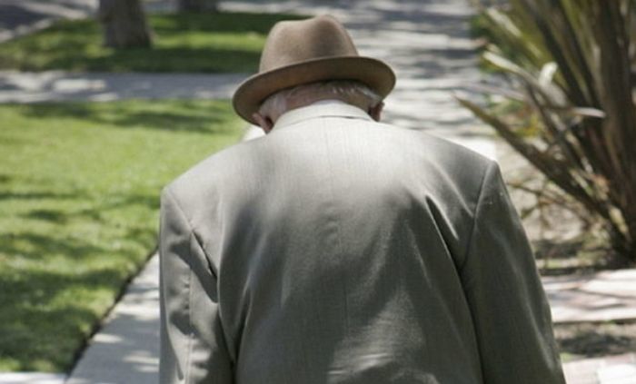 90살까지 같이 살면 1억 주기로 약속한 26살 연하 여성에게 폭행당해 숨진 할아버지