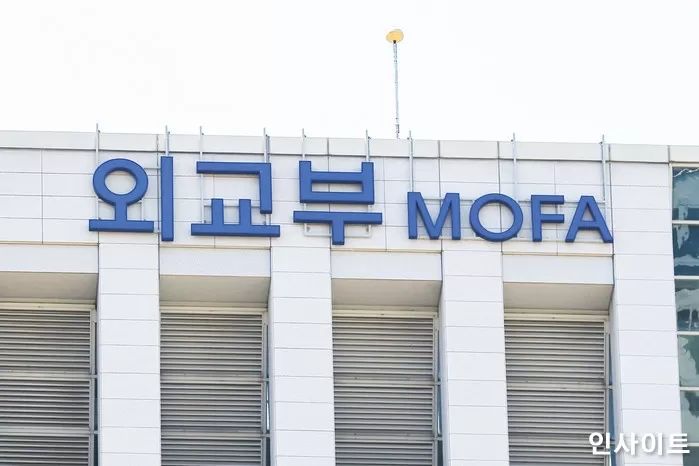 “정부, 루마니아와 백신 스와프 협의”...유통기한 임박 백신 가능성 높아