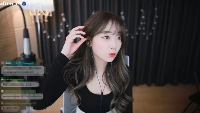 머니게임 논란 이후 민심 떡락해 시청자 ‘50명’ 대로 줄어든 파이 근황