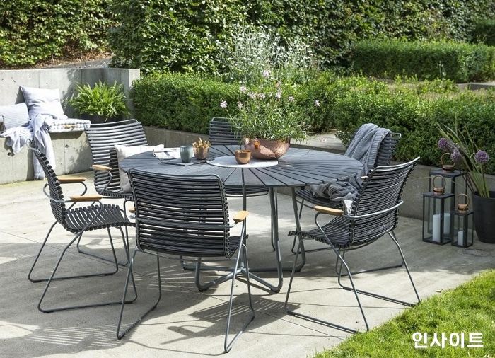 일바, 야외 인테리어 위한 아웃도어 가구 출시