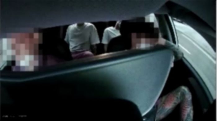 강남에서 일산까지 택시 타놓고 ‘요금 먹튀’한 문신남들의 블랙박스 속 모습