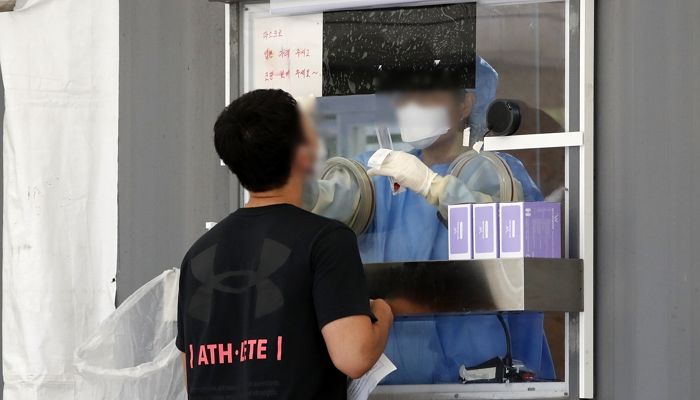 “53일째 네 자릿수” 어제(27일), 국내 코로나 확진자 1,793명 발생