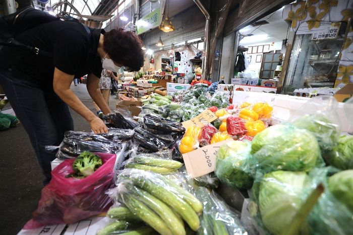 국민 88%에 ‘1인당 25만원’ 재난지원금, 9월 6일부터 지급