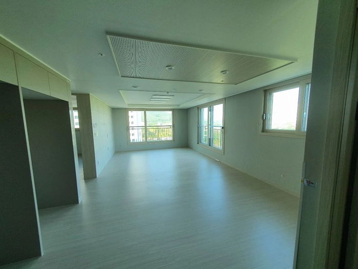 ‘월세 26만원’짜리 수도권 33평 임대 아파트 청약 당첨자가 공개한 내부 (사진)