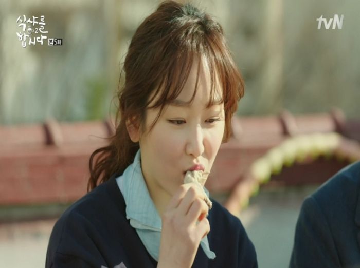 친구 집에서 식구들 입도 안 댄 전복삼계탕에서 ‘전복+닭다리’만 쏙 빼먹은 여성