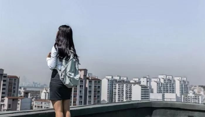 “온라인 커뮤니티에 ‘극단적 선택 암시글’ 썼는데 갑자기 모르는 번호로 연락이 왔어요”