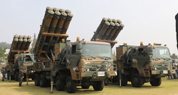 북한군이 쏜 ‘탄도미사일+항공기’ 단숨에 요격시키는 ‘한국형 패트리어트’ 천궁2