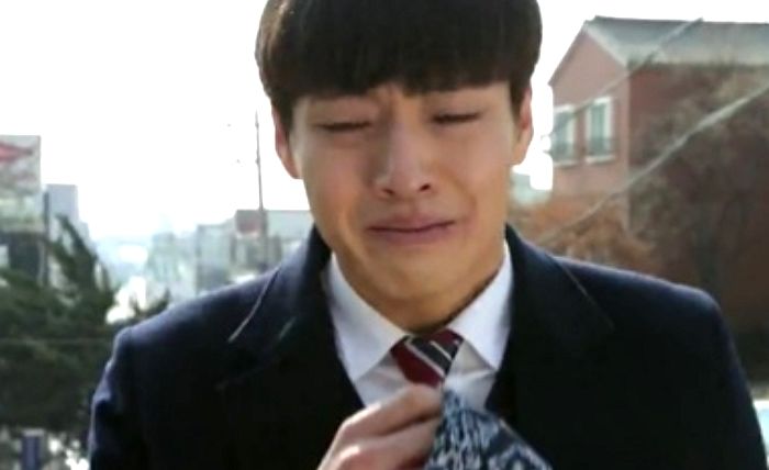 수능 전 예민해져 엄마와 싸운 고3 수험생 아들 눈물 쏟게 한 엄마의 옛 카톡 프사