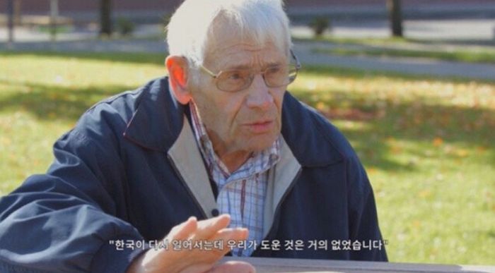 한국인들의 ‘고맙다’ 감사 인사에 미군 참전용사가 고개 절레절레 흔들며 한 말