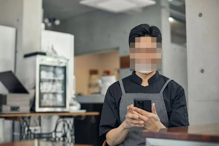 초밥 ‘밥양’ 부실하다고 리뷰 남긴 고객에게 사장이 남긴 역대급 ‘막말’ 댓글