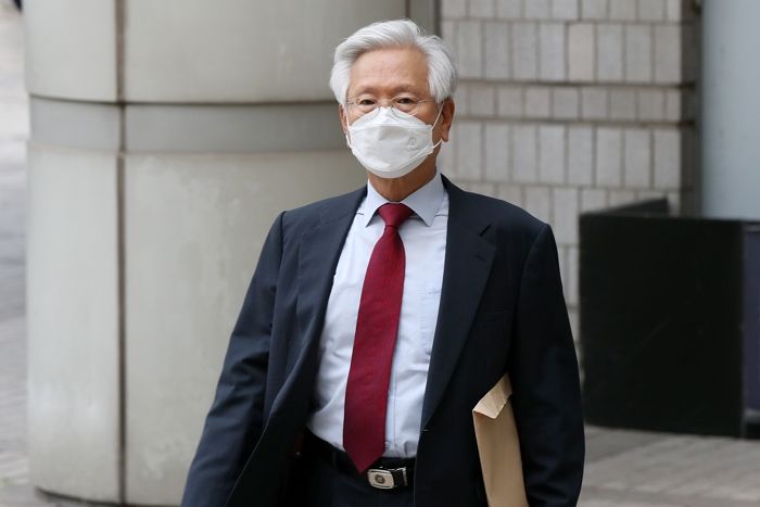 대법원, “문재인은 공산주의자” 발언 고영주 무죄 취지 파기환송