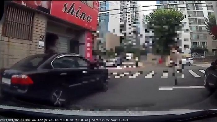 킥보드 혼자 넘어졌는데 과실 60%로 인정돼 범칙금 낸 차주의 호소