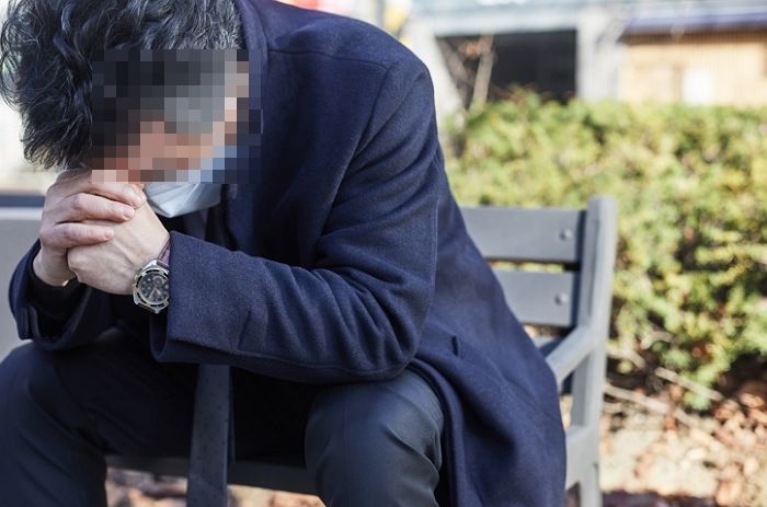 직장 내 괴롭힘당한 50대 가장...큰 딸 결혼식 2주 뒤 극단적 선택