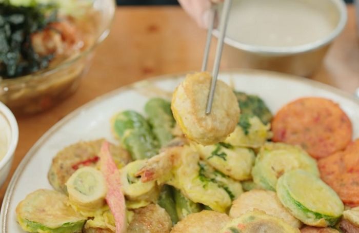 추석음식 배터지게 먹고난 뒤엔 반드시 ‘왼쪽’으로 누워 자야 한다