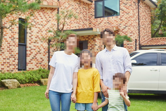 새아빠가 데려온 고1 여동생과 성관계 했는데 ‘근친상간’이냐는 대학생