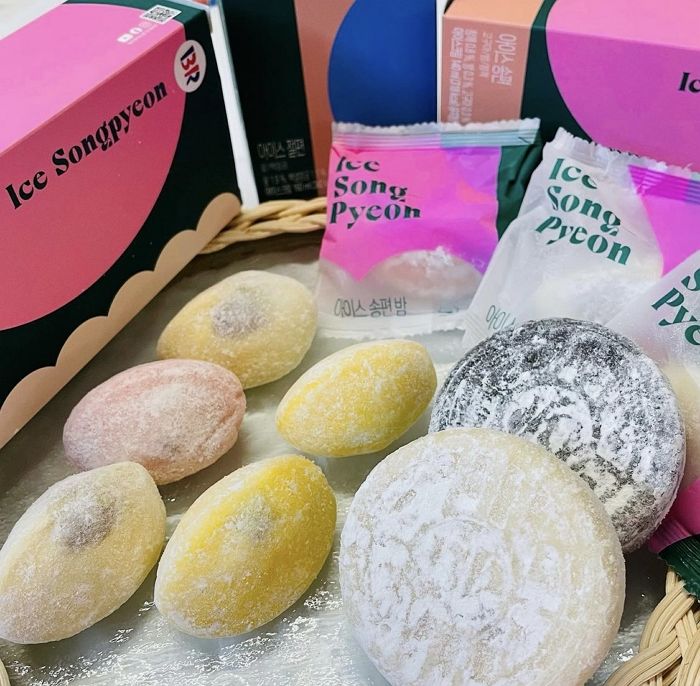 쫀득한 찹쌀떡 속에 달콤한 캐러맬+아이스크림 꽉 담긴 배라 신상 ‘아이스 송편’
