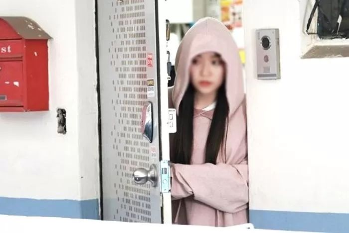 생수 ‘48병’ 한 번에 주문했다가 문 앞에 쌓여 감금된(?) 대학생의 경고