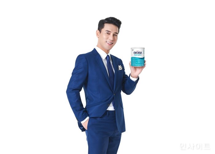 일동후디스, 장민호와 하이뮨 전속 모델 계약 연장... 3년 연속