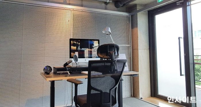 데스커, ‘애플박물관을 훔치다’ 전시 메인 주관사 참여