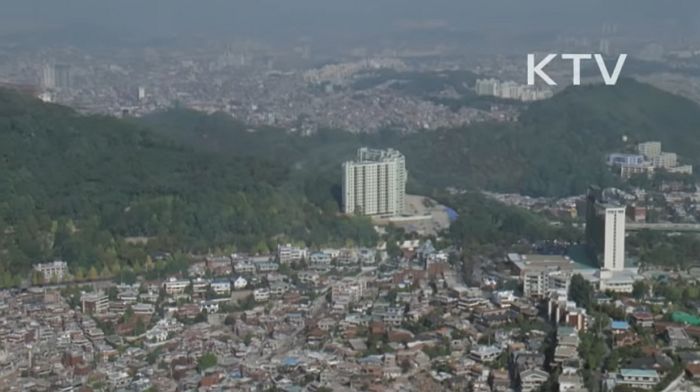 남산 가로막아 경관 헤친다는 이유로 폭파시킨 외국인 아파트 (영상)