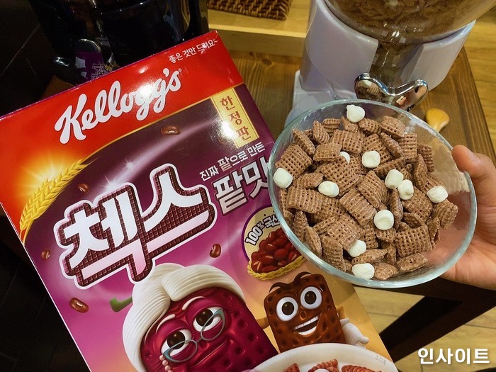 달콤 고소한 ‘비비빅 맛’으로 할매 입맛 저격한 첵스초코 신상 ‘팥맛’ 첵스