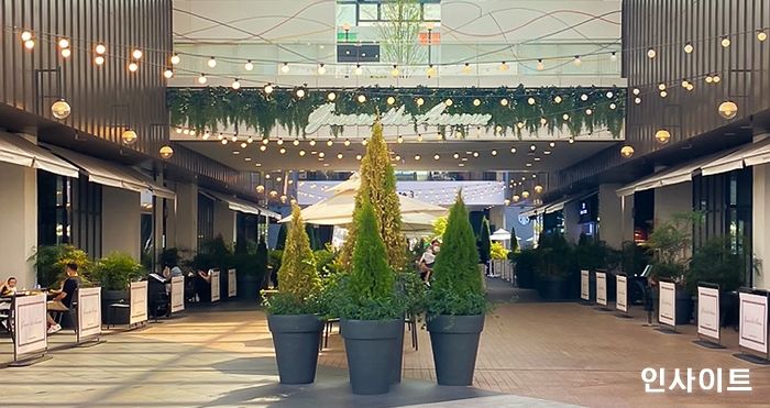 현대프리미엄아울렛 송도점, 메타버스 ‘여행 상품 홍보관’ 선보인다