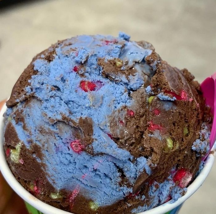 ‘초코+민트+슈팅스타’ 섞은 배스킨라빈스 할로윈 한정판 ‘마법사의 할로윈’