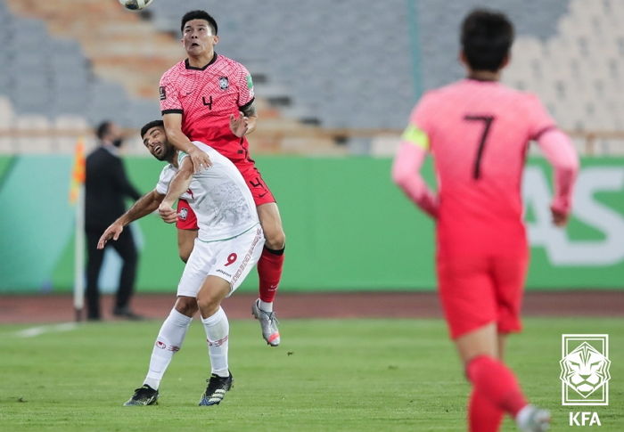 ‘한국vs이란’ 경기 본 일본 축구팬들이 손흥민보다 더 ‘탐낸’ 한국 선수의 정체