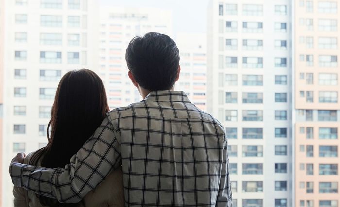 부모님이 뜯어말리는데 ‘신도시 아파트’ 팔고 30년된 서울 아파트 산 신혼부부에게 온 행운