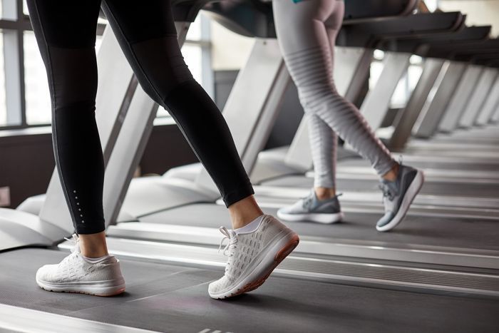 “백신 안 맞으면 헬스장·목욕탕 못가”...‘백신 패스’ 도입에 미접종자 차별 논란