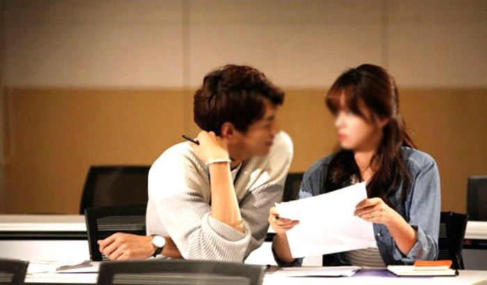 “회사 여후배 운전연수 시켜주는 남친, ‘아무 사이’ 아니라는데 믿어도 되나요?”